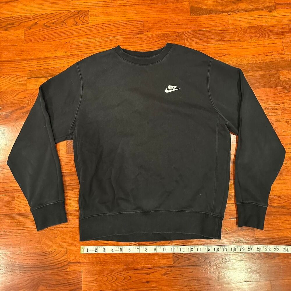 Nike Men's Black Sweatshirt